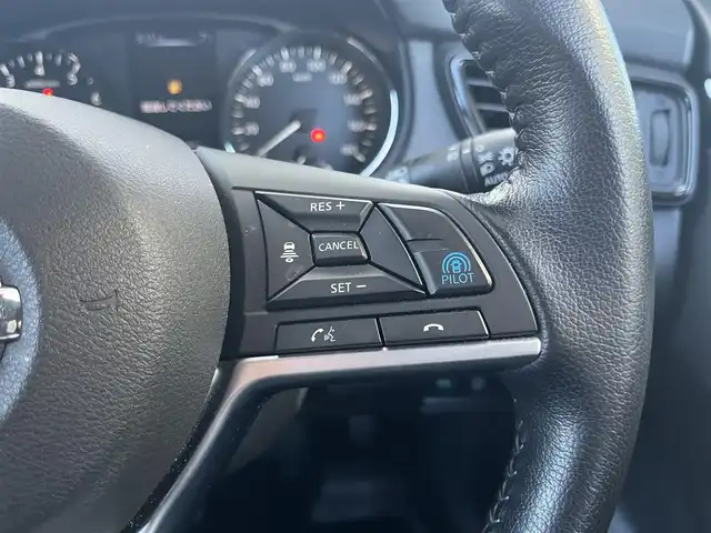 日産 エクストレイル 高知県 2020(令2)年 3.4万km ガーネットレッド 純正メモリナビ/Bluetooth接続/ETC/ドライブレコーダー/クルーズコントロール/アイドリングストップ/AAC/フルセグテレビ/純正フロアマット/純正18インチアルミホイール/コーナーセンサー/オートライト/LEDヘッドライト/横滑り防止装置/盗難防止装置/運転席＋助手席エアバッグ