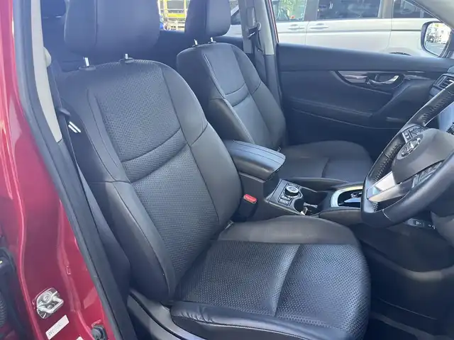 日産 エクストレイル 高知県 2020(令2)年 3.4万km ガーネットレッド 純正メモリナビ/Bluetooth接続/ETC/ドライブレコーダー/クルーズコントロール/アイドリングストップ/AAC/フルセグテレビ/純正フロアマット/純正18インチアルミホイール/コーナーセンサー/オートライト/LEDヘッドライト/横滑り防止装置/盗難防止装置/運転席＋助手席エアバッグ