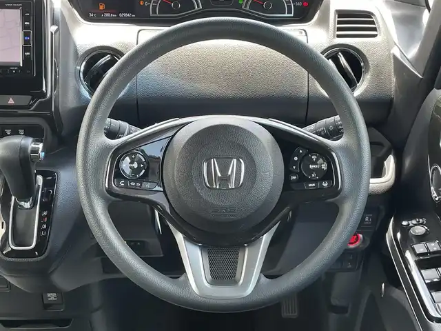 ホンダ Ｎ ＢＯＸ カスタム G L ホンダセンシング 沖縄県 2018(平30)年 3万km プレミアムグラマラスブロンズP 純正ナビ/【AM・FM・CD・DVD・TV・iPod・SD・USB・BT・AUX】/レーダークルコン/ETC/Bカメラ/両側パワスラ/後方コーナーセンサー/オートライト/オートハイビーム/LEDライト/Fフォグ/純正フロアマット/純正アルミホイール/電格ミラー/ウインカーミラー/ドアバイザー