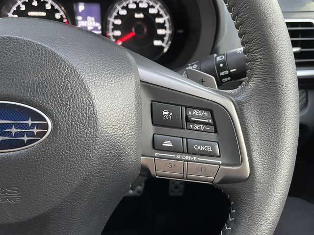 スバル フォレスター S－リミテッド 埼玉県 2015(平27)年 9.3万km アイスシルバーメタリック (株)IDOMが運営する【じしゃロン鳩ヶ谷店】の自社ローン専用車両になりますこちらは現金またはオートローンご利用時の価格です。自社ローンご希望の方は別途その旨お申付け下さい/アイサイト/衝突被害軽減ブレーキ/アクティブレーンキープ/全車速追従機能付きクルーズコントロール/X MODE/ヒートシーター（D席＋N席）/パワーシート（D席＋N席）/アイドリングストップ/プッシュスタート/スマートキー/ETC/オートエアコン/HIDオートライト/純正フロアマット