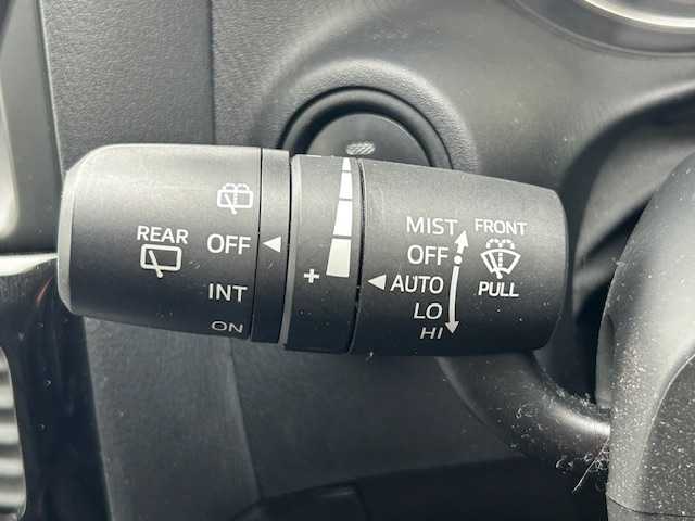 マツダ ＣＸ－５ XD 道央・札幌 2012(平24)年 4.4万km アルミニウムメタリック 4WD/純正ナビ /（FM/AM/BT/フルセグ） /クルーズコントロール /スマートキー /プッシュスタート /コーナーセンサー /LEDヘッドライト /衝突軽減ブレーキ /オートライト /アイドリングストップ /ETC /純正フロアマット/取扱説明書・保証書