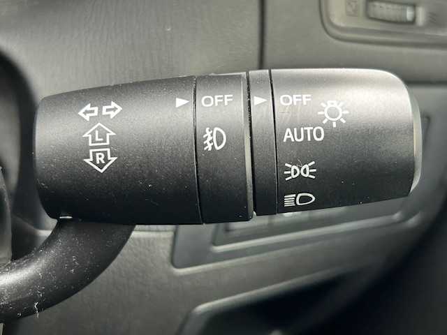 マツダ ＣＸ－５ XD 道央・札幌 2012(平24)年 4.4万km アルミニウムメタリック 4WD/純正ナビ /（FM/AM/BT/フルセグ） /クルーズコントロール /スマートキー /プッシュスタート /コーナーセンサー /LEDヘッドライト /衝突軽減ブレーキ /オートライト /アイドリングストップ /ETC /純正フロアマット/取扱説明書・保証書