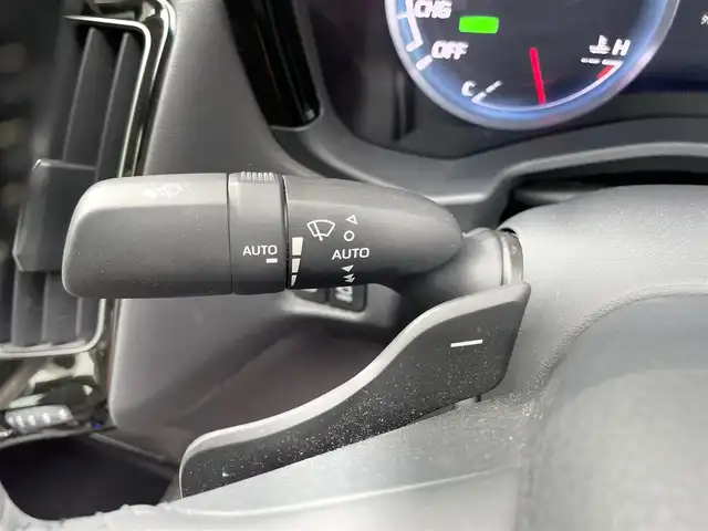 トヨタ クラウン ハイブリッド RS 愛媛県 2019(平31)年 2.7万km ブラック 純正ナビ　/全周囲カメラ　/自動駐車システム/トヨタセーフティセンス/レーダークルーズコントロール/衝突被害軽減装置/車線逸脱防止装置/ブラインドスポットモニター　/D/N席シートベンチレーション　/D/N席シートヒーター　/D/N席パワーシート　/ステアリングヒーター/ヘッドアップディスプレイ/パドルシフト　/ドラレコ　/電動パーキングブレーキ　/ETC2.0/電動チルト＆テレスコピック機構/現状サマー(純正AW)(225/45/R18)/BRIDGESTONE REGNO