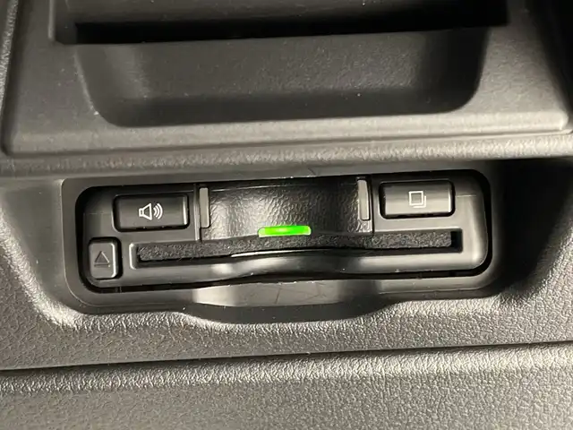 マツダ ＣＸ－６０ XD Sパッケージ 埼玉県 2023(令5)年 2.2万km ロジウムホワイトプレミアムメタリック i-ACTIVSENSE/純正12.3型ナビ/　　BT/USB/フルセグ/360度ビューモニター/レーダークルーズコントロール/パワーバックドア/パワーシート/シートメモリー/シートヒーター/ステアリングヒーター/パドルシフト/ヘッドアップディスプレイ/ブラインドスポットモニタリング/コーナーセンサー/アダプティブLEDヘッドライト/スマートキー2本/ビルトインETC
