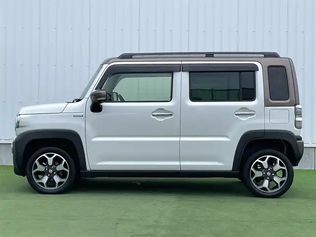 スズキ ハスラー Jスタイル Ⅱ ターボ 香川県 2022(令4)年 2.4万km ピュアホワイトパール/ウッディブラウン2トーンルーフ 純正ナビ/→AM/FM/CD/DVD/Bluetooth/フルセグTV/全方位カメラ/シートヒーター/レーダークルーズコントロール/レーンキープアシスト/プッシュスタート/アイドリングストップ/衝突軽減ブレーキ/ETC/パドルシフト/革巻きステアリング/LEDヘッドライト/オートライト/ステアリングスイッチ