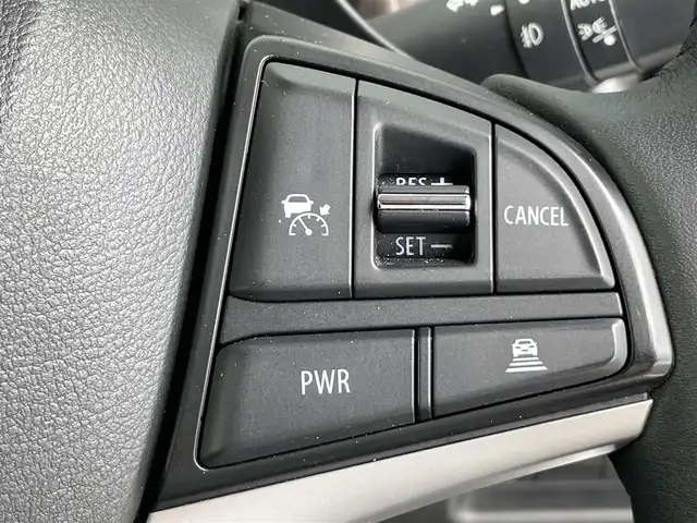 スズキ ハスラー Jスタイル Ⅱ ターボ 香川県 2022(令4)年 2.4万km ピュアホワイトパール/ウッディブラウン2トーンルーフ 純正ナビ/→AM/FM/CD/DVD/Bluetooth/フルセグTV/全方位カメラ/シートヒーター/レーダークルーズコントロール/レーンキープアシスト/プッシュスタート/アイドリングストップ/衝突軽減ブレーキ/ETC/パドルシフト/革巻きステアリング/LEDヘッドライト/オートライト/ステアリングスイッチ