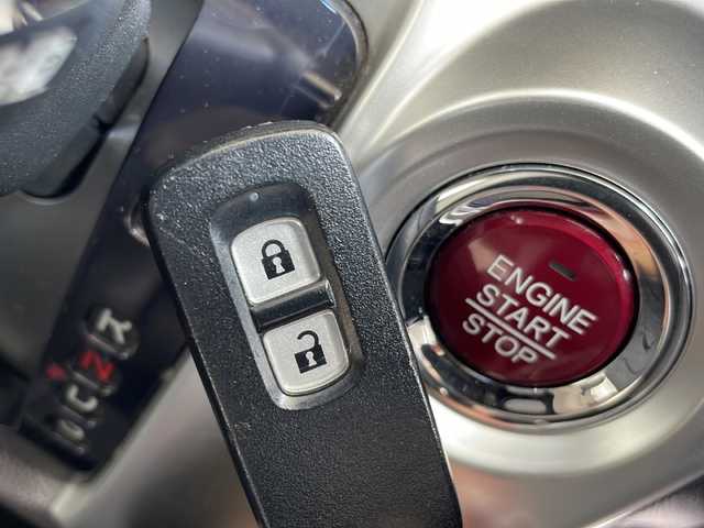 ホンダ Ｎ ＷＧＮ カスタム G ターボパッケージ 愛知県 2014(平26)年 5.2万km プレミアムホワイトパール 衝突軽減システム/SDナビ　ＳＤカードなし/クルーズコントロール/ＣＤ/Bluetooth/純正アルミホイール/HIDヘッドライト/パドルシフト/オートライト/ETC/ステアリングスイッチ/スマートキー/プッシュスタート