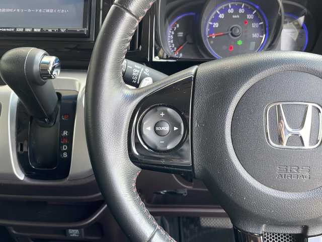 ホンダ Ｎ ＷＧＮ カスタム G ターボパッケージ 愛知県 2014(平26)年 5.2万km プレミアムホワイトパール 衝突軽減システム/SDナビ　ＳＤカードなし/クルーズコントロール/ＣＤ/Bluetooth/純正アルミホイール/HIDヘッドライト/パドルシフト/オートライト/ETC/ステアリングスイッチ/スマートキー/プッシュスタート