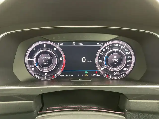 フォルクスワーゲン ティグアン TDI 4モーション Rライン 道央・札幌 2018(平30)年 9.3万km オリックスホワイトパールエフェクト ・4WD/ディーゼルターボ/サンルーフ/・オールインセーフティ/・9.2インチメーカー純正ナビ/・BT/CD/SD/USB(AppleCarPlay/AndroidAuto)/・360°ビューカメラ/・アダプティブクルーズコントロール/・パワーバックドア/・LEDオートライト/フォグランプ/・ヘッドアップディスプレイ/・レザーシート/シートヒーター/パワーシート/・アイドリングストップ/・スマートキー×2/・ETC2.0/・ドライブレコーダー前方/・純正AW付きサマータイヤ積込