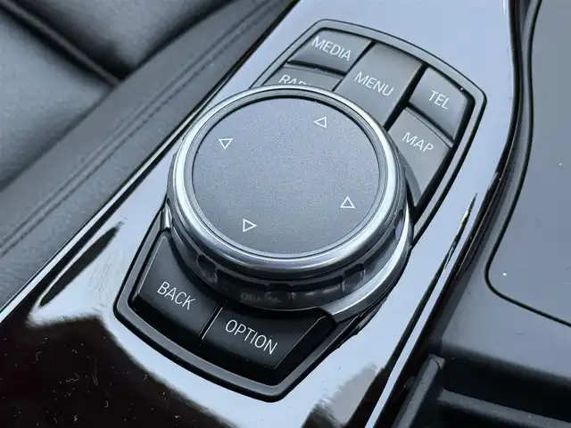 ＢＭＷ ３２０ｄ セレブレーション E スタイルエッジ 静岡県 2016(平28)年 5.4万km アルピンホワイトⅢ 400台限定車/レザーシート/ブラインドスポットアシスト/iDrive/(CD/DVD/Bluetooth)/衝突被害軽減システム/バックカメラ/アダプティブクルーズコントロール/レーンキープアシスト/PDC/メモリー付パワーシート/シートヒーター/コンフォートアクセス/ETC/ドライブレコーダー/フロアマット/純正18インチアルミホイール/保証書/取説/スペアキー