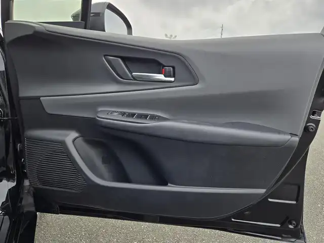 トヨタ プリウス U 鹿児島県 2023(令5)年 4.3万km アティチュードブラックマイカ パノラミックビューモニター　/レーダークルーズコントロール　/前後ドライブレコーダー（純正ＯＰ）　/ビルトインＥＴＣ２．０　/ステアリングヒーター　/Ｄ＋Ｎ席シートヒーター　/純正メモリーナビ　/バックカメラ/前後コーナーセンサー/Bluetoothオーディオ/プッシュスタート/スマートキー