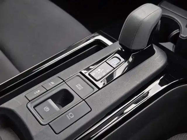 トヨタ プリウス U 鹿児島県 2023(令5)年 4.3万km アティチュードブラックマイカ パノラミックビューモニター　/レーダークルーズコントロール　/前後ドライブレコーダー（純正ＯＰ）　/ビルトインＥＴＣ２．０　/ステアリングヒーター　/Ｄ＋Ｎ席シートヒーター　/純正メモリーナビ　/バックカメラ/前後コーナーセンサー/Bluetoothオーディオ/プッシュスタート/スマートキー