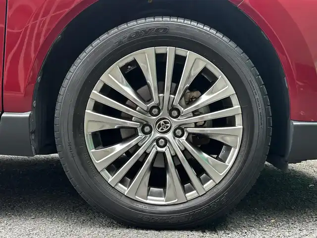 トヨタ ハリアー ハイブリッド Z レザーパッケージ 東京都 2020(令2)年 3.8万km センシュアルレッドマイカ ワンオーナー/純正SDナビ/（フルセグ/AM/FM/BT/USB）/JBLプレミアムサウンドシステム/セーフティセンス/・プリクラッシュセーフティ/・レーントレーシングアシスト/・レーダークルーズコントロール/・アダプティブハイビームシステム/ブラインドスポットモニター/パーキングサポートブレーキ/ヘッドアップディスプレイ/デジタルインナーミラー/おくだけ充電/ステアリングヒーター/レザーシート/前席解熱温熱シート/純正19インチホイール/ETC/スペアキー×1/新車時保証書/記録簿/取扱説明書