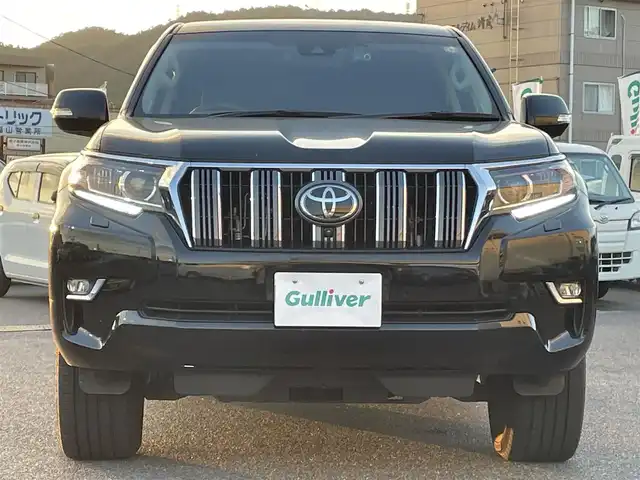 トヨタ ランドクルーザー プラド TX Lパッケージ 広島県 2021(令3)年 10.8万km ブラック ワンオーナー/純正メモリナビ/　【BT/Miracast/DTV】/パノラミックビューモニター/フロント/両サイド/バックカメラ/プリクラッシュセーフティー/レーダークルーズコントロール/ブラインドスポットモニター/先行車発進告知/ロードサインアシスト/クリアランスソナー/バックセンサー/レザーシート/シートヒーター/エアシート/パワーシート/ビルトインETC2.0/オートライト/純正LEDライト/フォグランプ/プッシュスタート/純正１９インチアルミホイール/純正ドアバイザー/リアプライバシーガラス/純正フロアマット/スペアキー【スマートキー】/ウインカーミラー/社外ドライブレコーダー(DC-DR412)/取扱説明書