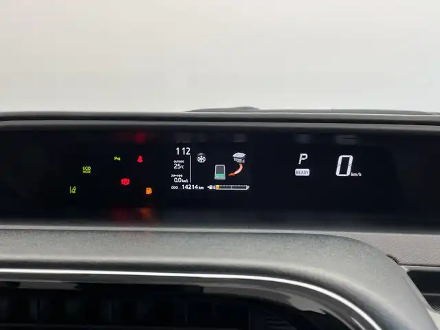 トヨタ アクア クロスオーバー 新潟県 2019(平31)年 1.5万km オレンジパールクリスタルシャイン 純正メモリナビ【NSZT-W68T】/　フルセグTV/Bluetooth/CD/DVD/トヨタセーフティセンス/・プリクラッシュセーフティ/・レーントレーシングアシスト/・レーンディパーチャーアラート/・レーダークルーズコントロール/・ロードサインアシスト/・オートマチックハイビーム/ハーフレザーシート/前席シートヒーター/前後コーナーセンサー/前後ドライブレコーダー/バックモニター/ビルトインETC/モデリスタアルミホイール/横滑り防止装置/LEDヘッドライト/オートマチックハイビーム/レザーステアリング/ステアリングスイッチ/禁煙車