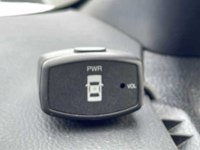 トヨタ ヴォクシー 熊本県 2014(平26)年 13.7万km ホワイトパールクリスタルシャイン (株)IDOMが運営する【じしゃロン熊本店】の自社ローン対象車両になります。こちらは現金ご利用時の価格です。自社ローンご希望の方は別途その旨お申付け下さい。/純正ナビ（NSZT-W64）/バックカメラ/純正フリップダウンモニター/DVD/CD/Bluetooth接続/ビルトインETC/両側パワースライドドア/コーナーセンサー/LEDヘッドライト/オートライト/スマートキー