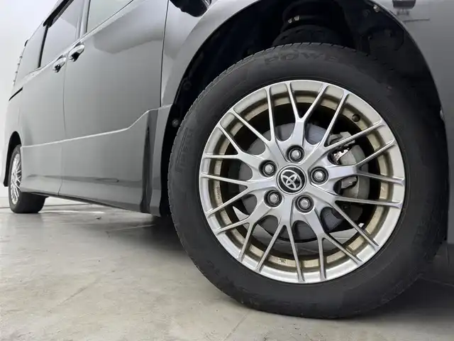 トヨタ ノア ハイブリッド Si ダブルバイビーⅡ 福岡県 2020(令2)年 5.3万km ブラック アルパイン後席モニター／ナビ　/バックカメラ　/ＥＴＣ　/前後ドラレコ　/クルーズコントロール　/コーナーセンサー　/衝突軽減ブレーキ　/レーンキープ　/アクセル踏み間違い防止　/両側電動スライドドア　/シートヒーター