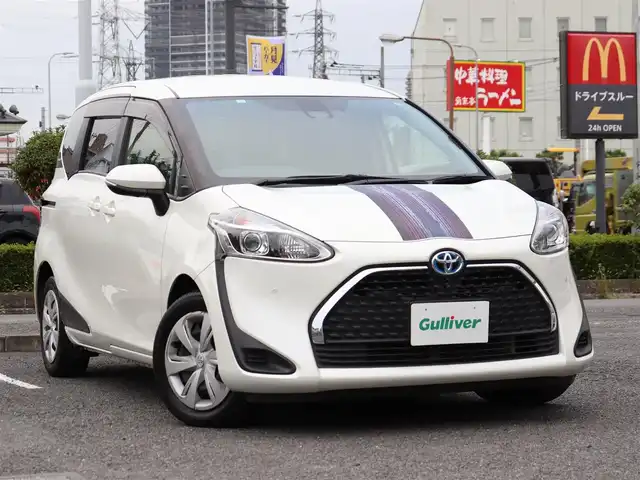 トヨタ シエンタ ハイブリッド G セーフティエディション 神奈川県 2020(令2)年 5.8万km ホワイトパールクリスタルシャイン ワンオーナー /両側パワースライドドア /セーフティセンス（衝突回避支援パッケージ）/：先行車発進告知機能/純正ドラレコ（フロント）/インテリジェントクリアランスソナー/クルーズコントロール/クリアレンズLEDリアコンビネーションランプ/：LEDヘッドランプ/：フロントフォグランプ/ステアリングヒーター/：シートヒーター （前席）/ビルトインETC2.0/純正フロアマット/：ドアバイザー/トヨタコネクトナビ（NSZT-W68T）/：フルセグTV/：CD DVD再生/：Bluetoohオーディオ/：全方位モニター/純正アクセントステッカー/ーーーーーーーーーーーーーーーーーーーーーーーー/保証書/取扱説明書/ナビ取説/スペアスマートキー×1本