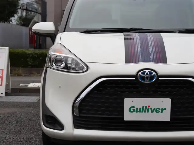 トヨタ シエンタ ハイブリッド G セーフティエディション 神奈川県 2020(令2)年 5.8万km ホワイトパールクリスタルシャイン ワンオーナー /両側パワースライドドア /セーフティセンス（衝突回避支援パッケージ）/：先行車発進告知機能/純正ドラレコ（フロント）/インテリジェントクリアランスソナー/クルーズコントロール/クリアレンズLEDリアコンビネーションランプ/：LEDヘッドランプ/：フロントフォグランプ/ステアリングヒーター/：シートヒーター （前席）/ビルトインETC2.0/純正フロアマット/：ドアバイザー/トヨタコネクトナビ（NSZT-W68T）/：フルセグTV/：CD DVD再生/：Bluetoohオーディオ/：全方位モニター/純正アクセントステッカー/ーーーーーーーーーーーーーーーーーーーーーーーー/保証書/取扱説明書/ナビ取説/スペアスマートキー×1本