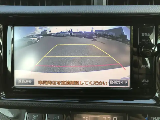トヨタ アクア G G’s 栃木県 2016(平28)年 10.2万km ライムホワイトパールクリスタルシャイン 株)IDOMが運営する【じしゃロン小山店】の自社ローン専用車両になります。こちらは現金またはオートローンご利用時の価格です。自社ローンご希望の方は別途その旨お申付け下さい//禁煙車/純正フルセグナビ/（CD/DVD/AM/FMラジオ）/(Bluetooth)/スマートキー/プッシュスタート/バックカメラ/ＥＴＣ/クルーズコントロール/車線逸脱警報/プリクラッシュセーフティ/シートヒーター/ステアリングリモコン/電動格納ドアミラー/パワーウインドウ/オートライト/オートマチックハイビーム/防眩ミラー