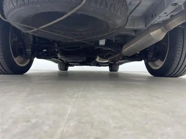 トヨタ ヴェルファイア 3．5Z 大分県 2009(平21)年 9.6万km ホワイトパールクリスタルシャイン 純正HDDナビ/（CD/DVD/Bluetooth）/バックカメラ/両側パワースライドドア/クルーズコントロール/ビルトインETC/クリアランスソナー/ウッドコンビステアリング/ステアリングスイッチ/スマートキープッシュスタート/純正アルミホイール/オートライト