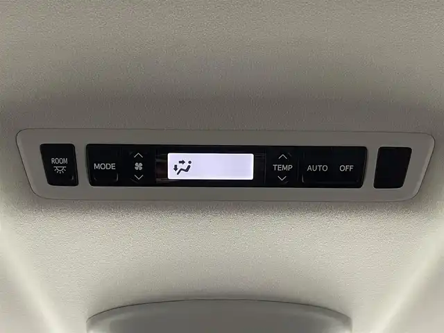 トヨタ ヴェルファイア 3．5Z 大分県 2009(平21)年 9.6万km ホワイトパールクリスタルシャイン 純正HDDナビ/（CD/DVD/Bluetooth）/バックカメラ/両側パワースライドドア/クルーズコントロール/ビルトインETC/クリアランスソナー/ウッドコンビステアリング/ステアリングスイッチ/スマートキープッシュスタート/純正アルミホイール/オートライト