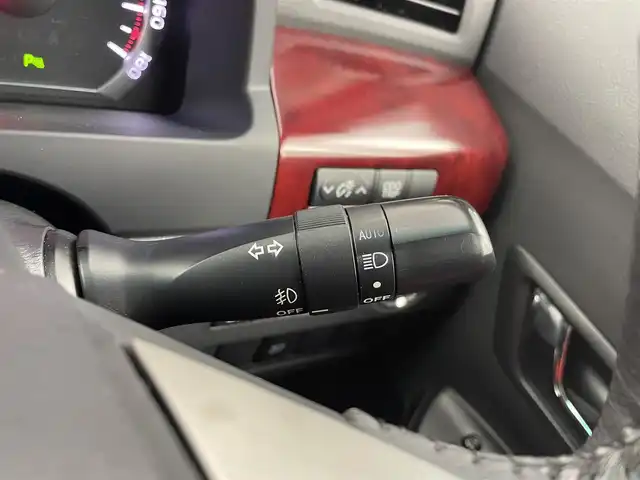 トヨタ ヴェルファイア 3．5Z 大分県 2009(平21)年 9.6万km ホワイトパールクリスタルシャイン 純正HDDナビ/（CD/DVD/Bluetooth）/バックカメラ/両側パワースライドドア/クルーズコントロール/ビルトインETC/クリアランスソナー/ウッドコンビステアリング/ステアリングスイッチ/スマートキープッシュスタート/純正アルミホイール/オートライト