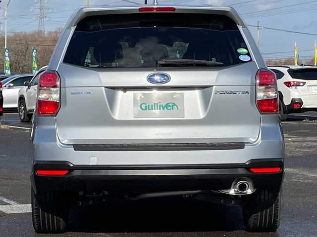 スバル フォレスター 2．0i－L アイサイト 道央・札幌 2015(平27)年 6.4万km アイスシルバーメタリック ４WD/社外メモリーナビ/CD/DVD/BT/フルセグ/アイサイト/衝突被害軽減ブレーキ/横滑り防止装置/レーダークルーズコントロール/レーンキープアシスト/XMODE/SI-DRIVE/バックカメラ/ビルトインETC/アイドリングストップ/前席シートヒーター/革巻きステアリング/ステアリングリモコン/パドルシフト/プッシュスタート/スマートキー/LEDヘッドライト/オートライト/フォグランプ/電動格納ミラー/ウィンカーミラー/純正フロアマット/ドアバイザー