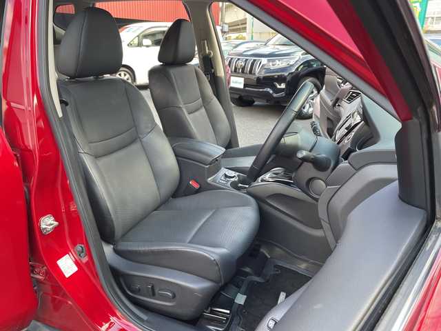 日産 エクストレイル 20Xi Vセレクション 神奈川県 2021(令3)年 2.2万km ガーネットレッド ワンオーナー/インテリジェント4×4/プロパイロット/純正SDナビ/・ワンセグ/CD/DVD/BT/USB/AUX/インテリジェントアラウンドビューモニター/インテリジェントルームミラー/クリアランスソナー/カブロンシート/全席シートヒーター/前席パワーシート/パワーバックドア/ビルトインETC/前方ドライブレコーダー/ビークルダイナミクスコントロール/セーフティシールド/・インテリジェントエマージェンシーブレーキ/・車線逸脱警報/・後側方車両検知警報/アドバンスドヒルディセントコントロール/インテリジェントDA（ふらつき警報）/コーナリングスタビリティアシスト/アクティブエンジンブレーキ/革巻きステアリング/MTモード付AT/純正18インチAW/オートライト/オートマチックハイビーム/純正LEDヘッドライト/フォグランプ/アイドリングストップ/プッシュEgスタート/ストップ/インテリジェントキー×2/ターンランプ付電動格納ドアミラー/ヒーテッドドアミラー/純正フロアマット/取扱説明書/ナビ取扱説明書/新車時保証書