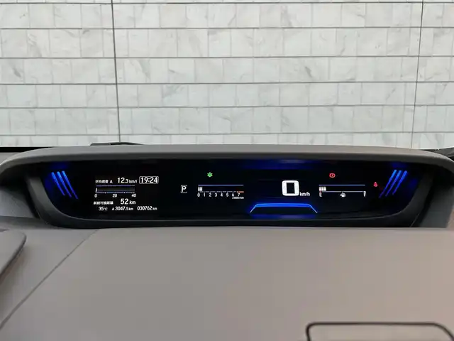 ホンダ フリード G ホンダセンシング 福岡県 2019(平31)年 3.1万km プレミアムスパークルブラックパール 純正7型SDナビ(CD/BT)バックモニターホンダセンシングレーダークルーズコントロール両側パワスラETC純正LEDヘッドライトスマートキープッシュスタート/シートカバー有り