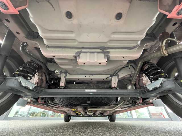 トヨタ パッソ モーダ　チャーム 栃木県 2023(令5)年 1.5万km ピンクⅡ スマートアシスト3/・衝突回避支援ブレーキ/・誤発進抑制制御機能/・車線逸脱警報機能/・オートハイビーム/・先行車発進お知らせ機能/純正メモリナビ/TV/AM/FM/CD/Bluetooth/全方位カメラ/ETC/前後ドライブレコーダー/ハーフレザーシート/シートヒーター/スマートキー×2/LEDヘッドライト/LEDフォグランプ/アイドリングストップ/コーナーセンサー/純正14インチAW