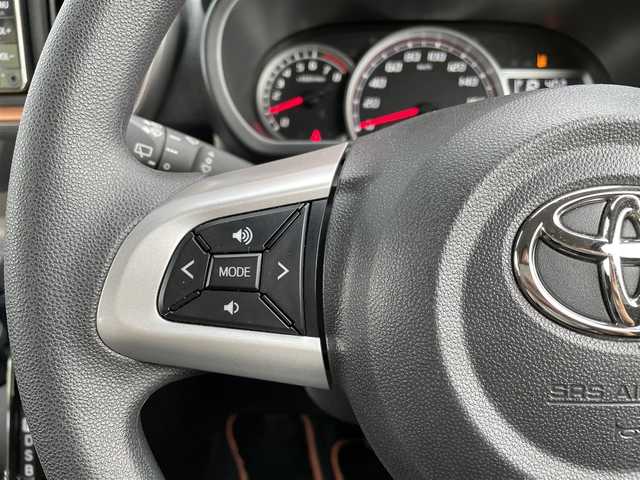 トヨタ パッソ モーダ　チャーム 栃木県 2023(令5)年 1.5万km ピンクⅡ スマートアシスト3/・衝突回避支援ブレーキ/・誤発進抑制制御機能/・車線逸脱警報機能/・オートハイビーム/・先行車発進お知らせ機能/純正メモリナビ/TV/AM/FM/CD/Bluetooth/全方位カメラ/ETC/前後ドライブレコーダー/ハーフレザーシート/シートヒーター/スマートキー×2/LEDヘッドライト/LEDフォグランプ/アイドリングストップ/コーナーセンサー/純正14インチAW