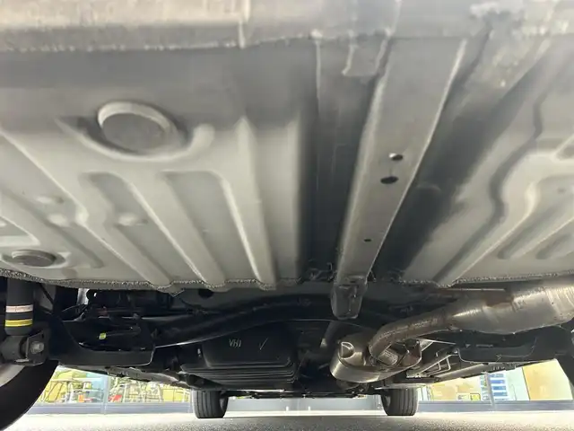 トヨタ ノア ハイブリッド S－Z 栃木県 2023(令5)年 3.4万km ホワイトパールクリスタルシャイン トヨタセーフティセンス/・プリクラッシュセーフティ/・レーンディパーチャーアラート/・レーントレーシングアシスト/・レーダークルーズコントロール/・オートマッチックハイビーム/・ロードサインアシスト/・ドライバー異常時対応システム/・プロアクティブドライビングアシスト/・発信遅れ告知機能/純正8インチディスプレイオーディオ/バックカメラ/ビルトインETC2.0/両側パワースライドドア/アクセサリーコンセント/クリアランスソナー/LEDヘッドライト/フォグランプ/ハーフレザーシート/シートヒーター/スマートキー