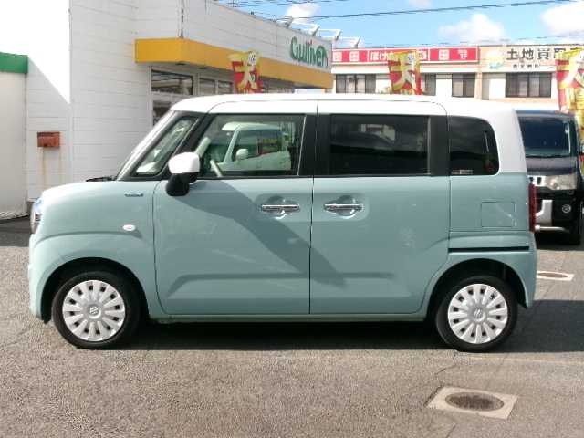スズキ ワゴンＲ スマイル HYBRID S 岡山県 2021(令3)年 2.9万km オフブルーメタリック/ホワイト2トーン 【SUZUKI Safety Support  】/・デュアルカメラブレーキサポート/・誤発進抑制機能/・車線逸脱警報機能/・ふらつき警報機能/・先行車発進お知らせ機能/・ハイビームアシスト/・標識認識機能/・後退時ブレーキサポート/・後方誤発進抑制機能/・リヤパーキングセンサー/・全方位モニター/純正メモリーナビ/フルセグテレビ/フロント・サイド・バックカメラ/DVD再生可能/Bluetooth/USB/スマートキー2個/運転席シートヒーター/両側パワースライドドア/社外フロアマット/社外ドライブレコーダー（フロント・リア）/リアソナー/オートライト