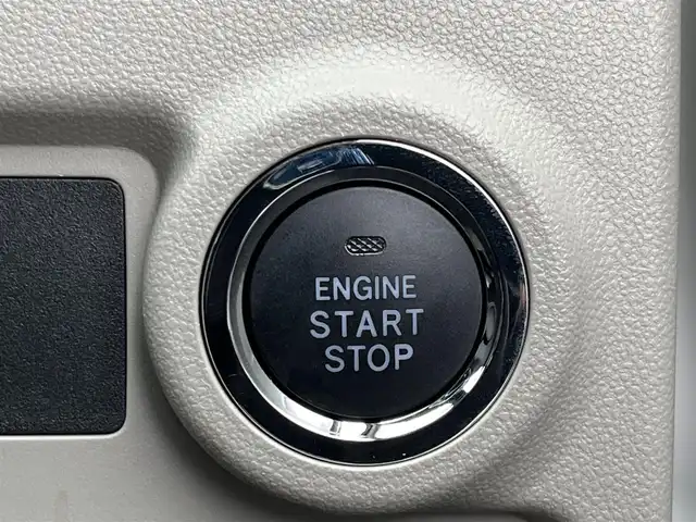 トヨタ パッソ X Lパッケージ 奈良県 2023(令5)年 1.9万km パールホワイトⅢ 純正ナビ [NMZK-W73D]/バックカメラ /フルセグTV /クリアランスソナー /ETC2.0 /衝突被害軽減システム /電動格納ミラー /スマートキー /プッシュスタート /オートライト /オートマチックハイビーム /保証書