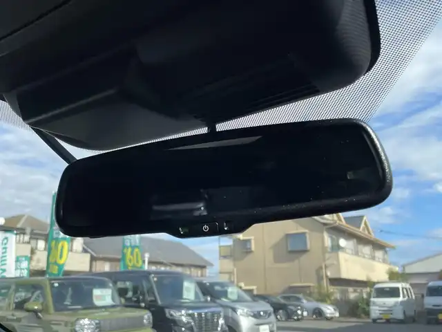 三菱 アウトランダー ＰＨＥＶ P 東京都 2022(令4)年 2.6万km グレー ワンオーナー/ナビゲーション/フルセグテレビ/ブルートゥース接続/USB接続/CarPLAY/全方位カメラ/ハンドルヒーター/シートヒーター/パワーバックドア/衝突軽減ブレーキ/車線逸脱警報/アダプティブクルーズ/パノラマルーフ/革シート/BOSEサラウンドシステム/保証書/取扱説明書/整備手帳