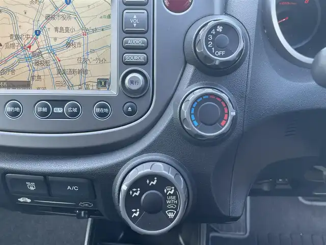 ホンダ フィット G スマートスタイルエディション 静岡県 2009(平21)年 8.5万km ミラノレッド 純正ナビ　/・ＴＶ　/・ＤＶＤ再生　/バックカメラ　/スマートキー　/純正フロアマット　/ドアバイザー　/ＡＢＳ　/取扱説明書　/保証書