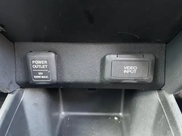 ホンダ フィット G スマートスタイルエディション 静岡県 2009(平21)年 8.5万km ミラノレッド 純正ナビ　/・ＴＶ　/・ＤＶＤ再生　/バックカメラ　/スマートキー　/純正フロアマット　/ドアバイザー　/ＡＢＳ　/取扱説明書　/保証書