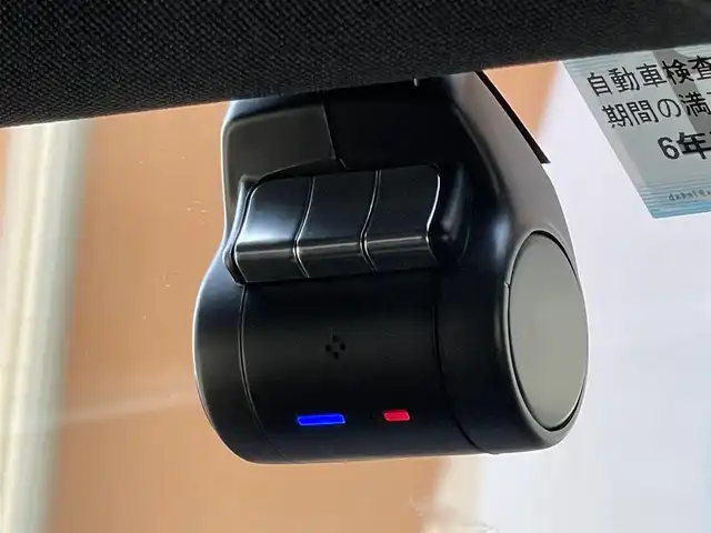 メルセデス・ベンツ Ａ１８０ スタイル AMGライン 鹿児島県 2019(平31)年 6.7万km コスモスブラック ・スマートキー/・プッシュスタート/・パノラマサンルーフ/・アクティブブレーキアシスト/・アクティブレーンキーピングアシスト/・レーンチェンジアシスト/・ブラインドスポットモニター/・道路標識アシスト/・クルーズコントロール(追従式)/・黒革シート/・前席パワーシート/・前席シートヒーター/・純正HDDナビ/　【Bluetooth・USB】/・フルセグTV/・全周囲カメラ/・ドライブレコーダー(前方録画)/・ヘッドアップディスプレイ/・LEDヘッドランプ/・純正マット/・保証書/取説