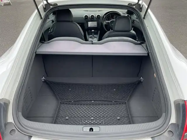 アウディ ＴＴクーペ 2．0 TFSI クワトロ 道央・札幌 2009(平21)年 13.7万km アイビスホワイト 4WD/純正HDDナビ/FM/AM/CD/DVD/BT/フルセグTV/横滑り防止システム/ハンドルシフト/MT付きAT/D・N席パワーシート/D・N席シートヒーター/ETC/電動格納ミラー/オートライト/リモコンキー