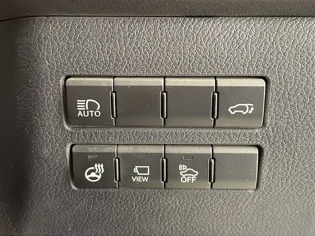 レクサス ＮＸ 300h Iパッケージ 栃木県 2020(令2)年 6.6万km グラファイトブラックガラスフレーク 三眼ヘッドライト/ムーンルーフ/エンジンスターター/純正ナビ/(フルセグTV・Bluetooth・CD・DVD・USB・SD)/バックカメラ/サイドカメラ/レクサスセーフティシステム+/　・衝突軽減システム/　・レーンキープアシストシステム/　・オートクルーズコントロール/　・オートハイビーム/前後コーナーセンサー/純正アルミホイール積込/ステアリングヒーター/シートヒーター/パワーシート/パワーバックドア/合皮シート/LEDオートライト/フォグランプ/純正フロアマット/電動パーキングブレーキ/ブレーキホールド/スペアキー2本/スマートキー/取扱説明書/保証書