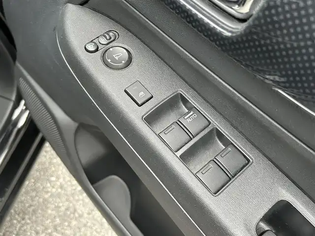 ホンダ Ｎ ＷＧＮ G スタイリッシュパッケージ 鳥取県 2015(平27)年 3.8万km スマートブラック 4WD/純正CDオーディオ/前席シートヒーター/キセノンライト/クルーズコントロール/純正14インチアルミホイール/プッシュエンジンスタート/アイドリングストップ/電動格納ミラー/フロアマット・ドアバイザー/保証書・取扱説明書/スタッドレスアルミセット積込
