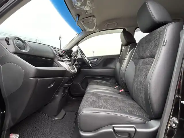 ホンダ Ｎ ＷＧＮ G スタイリッシュパッケージ 鳥取県 2015(平27)年 3.8万km スマートブラック 4WD/純正CDオーディオ/前席シートヒーター/キセノンライト/クルーズコントロール/純正14インチアルミホイール/プッシュエンジンスタート/アイドリングストップ/電動格納ミラー/フロアマット・ドアバイザー/保証書・取扱説明書/スタッドレスアルミセット積込
