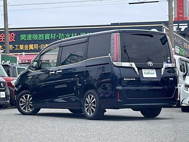 トヨタ エスクァイア ハイブリッド Gi プレミアムパッケージ 愛知県 2018(平30)年 4.8万km ブラッキッシュアゲハガラスフレーク /禁煙/ワンオーナー/ディーラー整備記録簿R2.3.4.5.6//純正ナビ/フルセグ/CD/DVD/SD/MSV/BT//バックカメラ/ビルトインETC/純正ドラレコ//前・後席用USB給電ソケット有//両側パワースライド/純正15インチAW//茶ハーフレザーシート/シートヒーター//コンビステア/ステアスイッチ/ステアヒーター//エアコンドリンクホルダー//リアロールサンシェード//純正LEDオートライト/オートハビーム//純正LEDフォグ//PCS/LDA/クルーズコントロール//純正フロアマット//純正ドアバイザー//新車時保証書//取扱説明書//ナビ取説//スペアスマートキー有