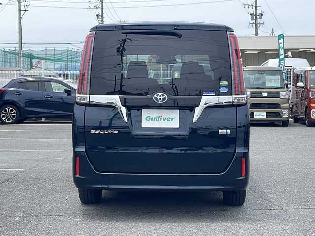 トヨタ エスクァイア ハイブリッド Gi プレミアムパッケージ 愛知県 2018(平30)年 4.8万km ブラッキッシュアゲハガラスフレーク /禁煙/ワンオーナー/ディーラー整備記録簿R2.3.4.5.6//純正ナビ/フルセグ/CD/DVD/SD/MSV/BT//バックカメラ/ビルトインETC/純正ドラレコ//前・後席用USB給電ソケット有//両側パワースライド/純正15インチAW//茶ハーフレザーシート/シートヒーター//コンビステア/ステアスイッチ/ステアヒーター//エアコンドリンクホルダー//リアロールサンシェード//純正LEDオートライト/オートハビーム//純正LEDフォグ//PCS/LDA/クルーズコントロール//純正フロアマット//純正ドアバイザー//新車時保証書//取扱説明書//ナビ取説//スペアスマートキー有