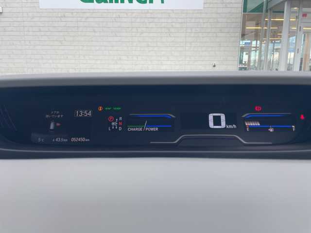 ホンダ フリード ハイブリット G ホンダセンシング 山形県 2017(平29)年 5.3万km クリスタルブラックパール 4WD/純正9インチSDナビ（VXM-185VFNi）/CD/DVD/BT/フルセグテレビ/SDミュージックサーバー/バックカメラ/ETC/ドライブレコーダー/衝突被害軽減ブレーキ/レーンキープアシスト/レーダークルーズコントロール/両側パワースライドドア/半革シート/シートヒーター/ステアリングスイッチ/スマートキー/プッシュスタート/LEDヘッドライト/オートライト/フォグランプ/純正15インチアルミホイール