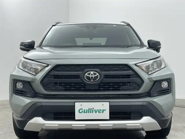 トヨタ ＲＡＶ４ アドベンチャー 岡山県 2019(令1)年 4.5万km アッシュグレーメタリック/アーバンカーキ 純正ナビ/（CD/DVD/BT/フルセグ)/衝突軽減ブレーキ/追従型クルーズコントロール/ブランドスポットモニター/コーナーセンサー（前・後）/レーンキープアシスト/踏み間違い防止/ダウンヒルアシスト/ビルトインＥＴＣ/シートヒーター(運転席・助手席）/エアシート（運転席・助手席）/シートリフター/ステアリングヒーター/ステアリングスイッチ/チルトステアリング/パワーシート/ＬＥＤヘッドライト/オートライト/バックカメラ/プッシュスタート/ルーフレール/スマートキー×2/純正フロアマット/純正19インチAW/ISOFIX/ウインカーミラー/ドアバイザー/新車保証書/取扱説明書