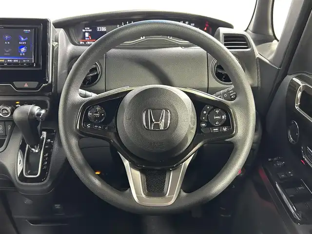 ホンダ Ｎ ＢＯＸ G L ホンダセンシング 大阪府 2017(平29)年 4.9万km シャイニンググレーM 社外ナビ(フルセグ/DVD再生/Bluetooth) バックカメラ ETC 片側パワースライドドア 衝突軽減 レーダークルコン レーンアシスト LEDオートライト シーケンシャルウインカー 禁煙車