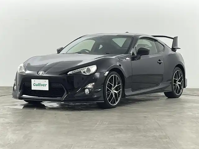 トヨタ ８６ GT エアロパッケージFT 福島県 2016(平28)年 6.5万km 黒 純正ＳＤナビゲーション　/【AM/FM/DVD/CD/Bluetooth/フルセグ】/型番:NSZT-W64/ドライブレコーダー　/バックカメラ　/ＥＴＣ　/フルエアロ　/クルーズコントロール　/プッシュスタート　/・スマートキー　/オービスレーダー　/ＬＥＤライト　/・オートライト　/・フォグライト/革巻きステアリング/・チルトステアリング/純正18インチAW/ヘッドライトレベライザー/純正フロアマット