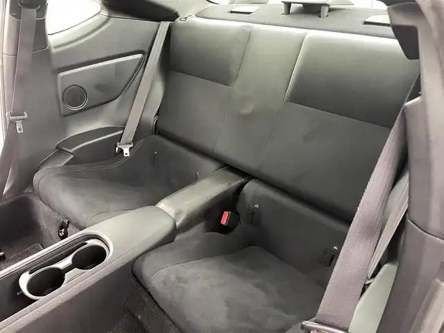 トヨタ ８６ GT エアロパッケージFT 福島県 2016(平28)年 6.5万km 黒 純正ＳＤナビゲーション　/【AM/FM/DVD/CD/Bluetooth/フルセグ】/型番:NSZT-W64/ドライブレコーダー　/バックカメラ　/ＥＴＣ　/フルエアロ　/クルーズコントロール　/プッシュスタート　/・スマートキー　/オービスレーダー　/ＬＥＤライト　/・オートライト　/・フォグライト/革巻きステアリング/・チルトステアリング/純正18インチAW/ヘッドライトレベライザー/純正フロアマット